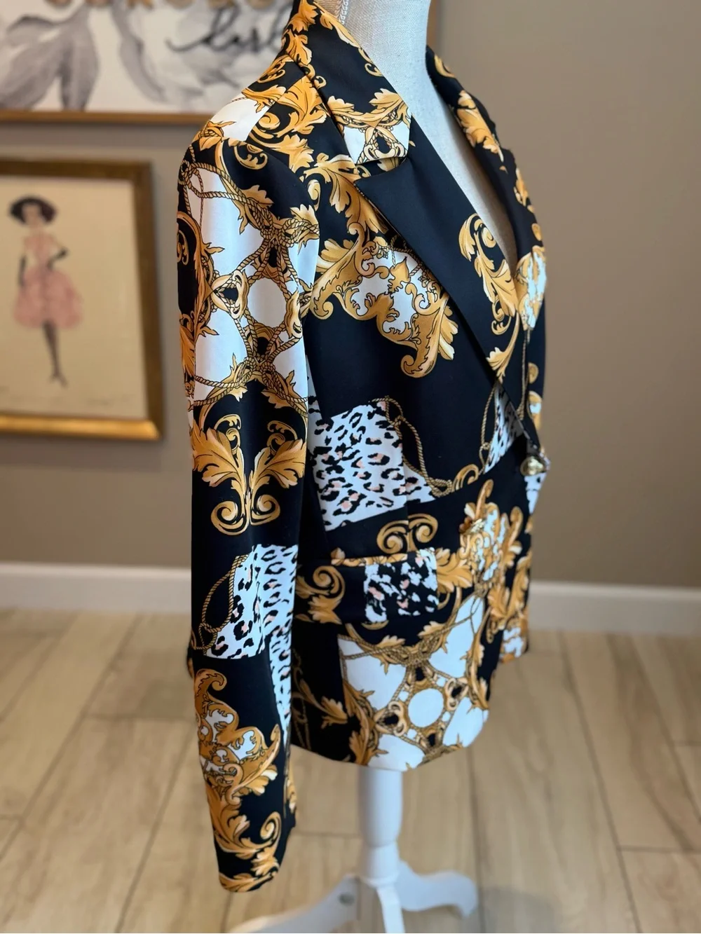 Alexia Admor Black, Gold & White Baroque Print Blazer - Picture 4 of 7